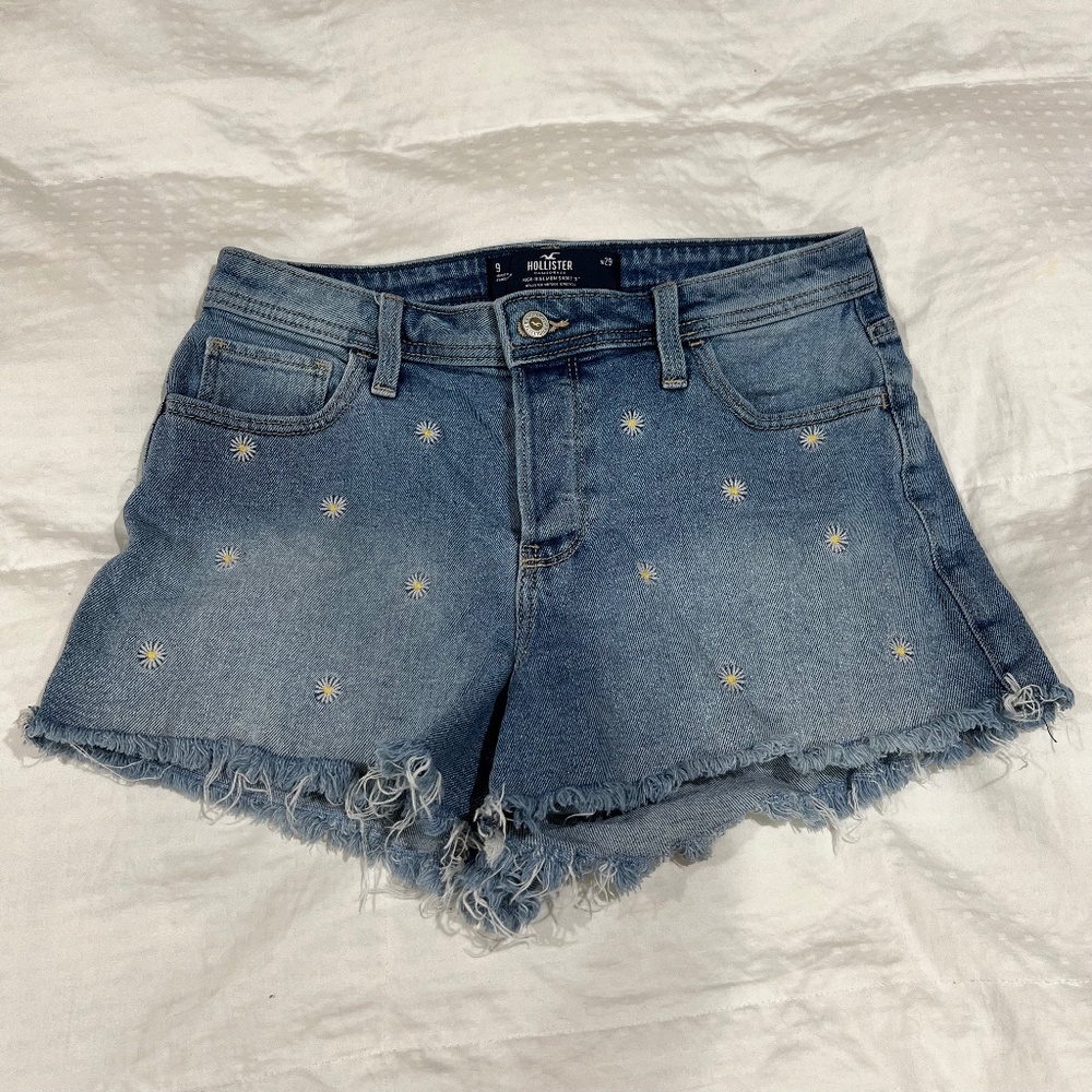 Hollister High-Rise Mom Short 3" Vintage Stretch
